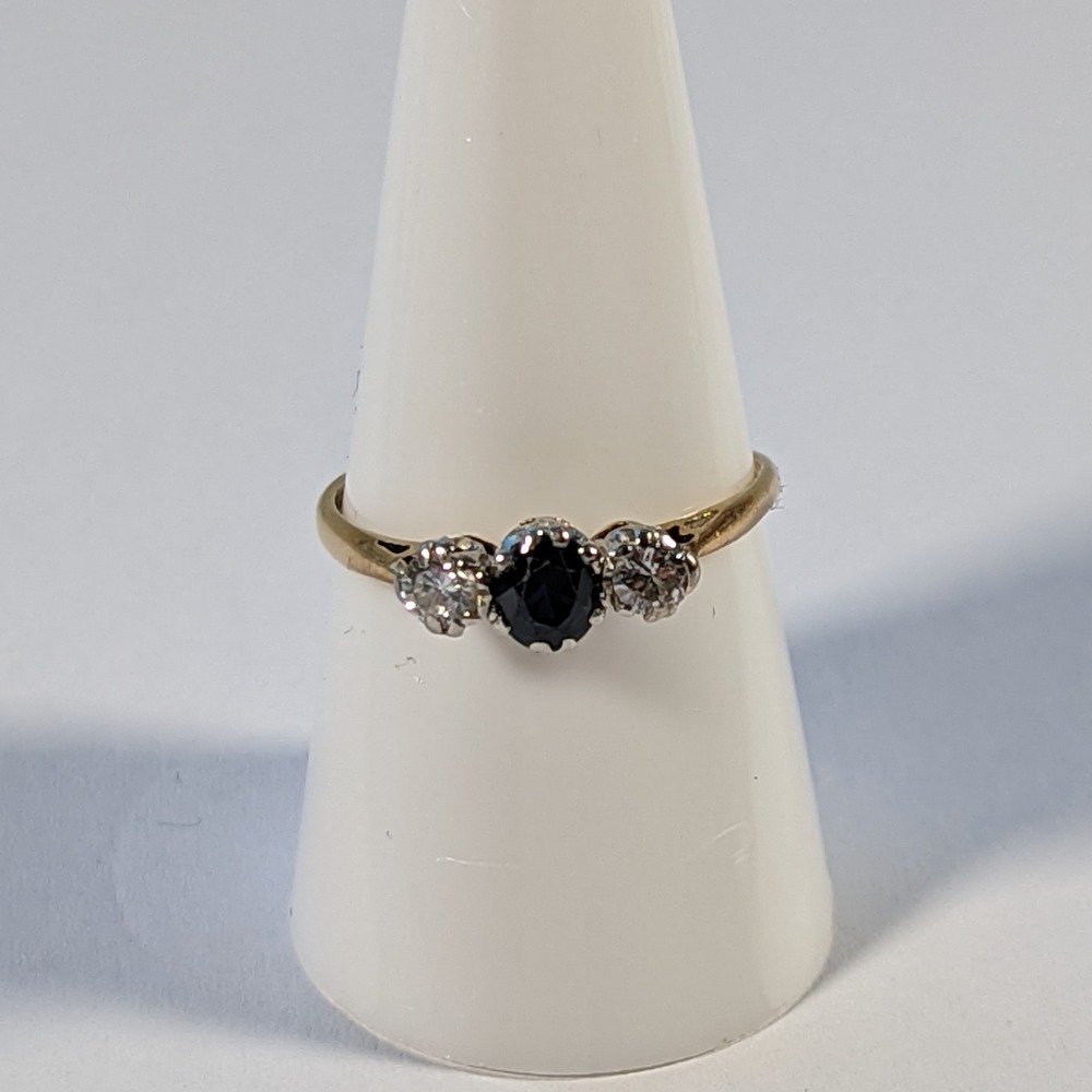 Product photo for 18ct Gold, Platinum Blue Sapphire & White Sparkly Diamond Trilogy Style Vintage Ring Size O1/2