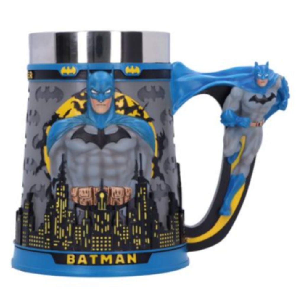 Product photo for Batman The Caped Crusader City Skyline Tankard 15.5cm