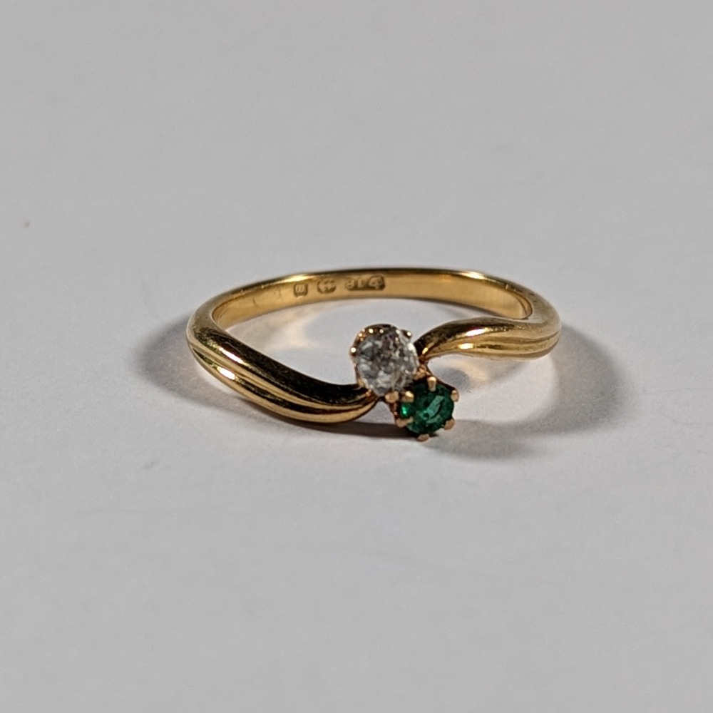 Product photo for 18ct Gold Old Mine Cut Diamond & Emerald Et Moi Style Ring Size L
