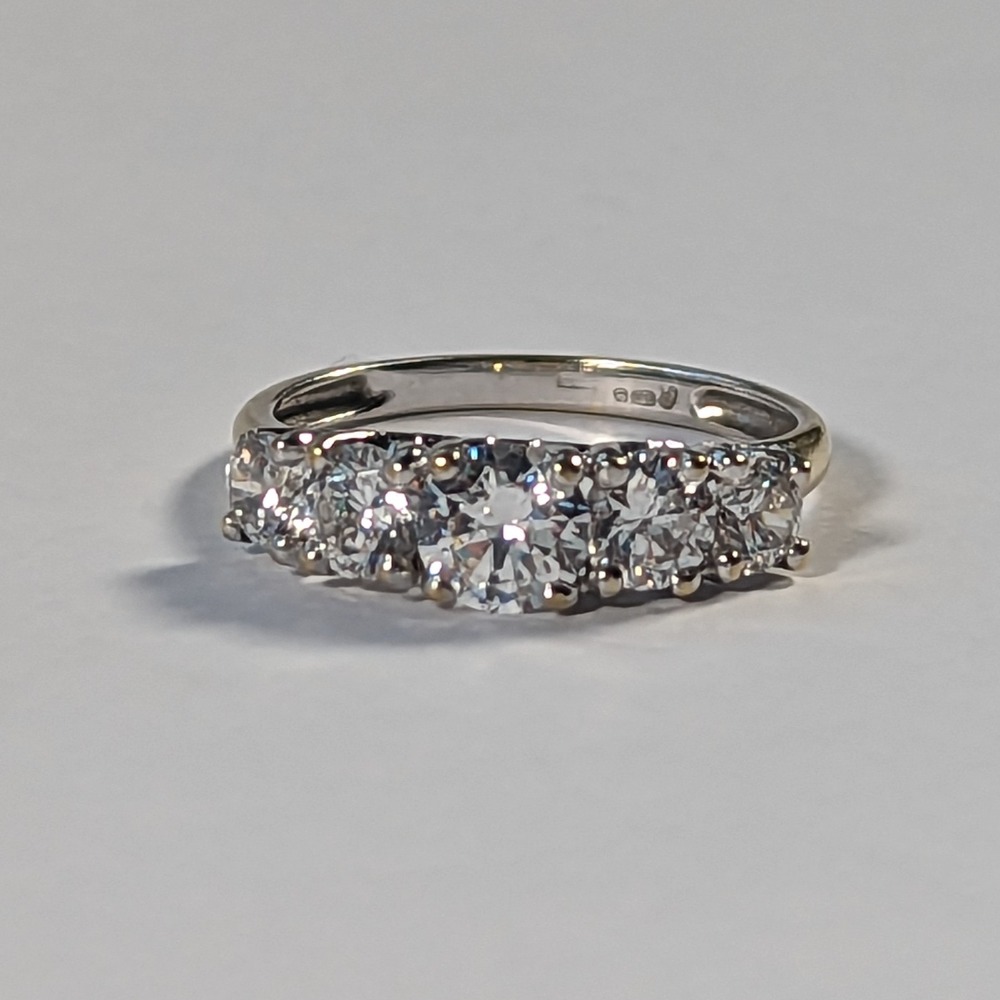 Product photo for 14ct Faded White Gold Graduation *CZ* Half Band Ring Size I1/2
