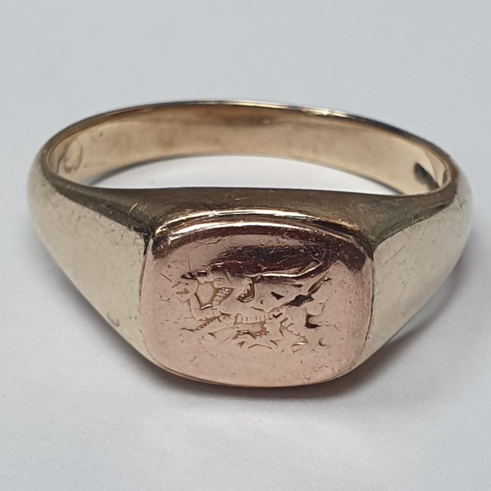 Product photo for 6.99g 9ct Gold Clogau Dragon Signet Ring