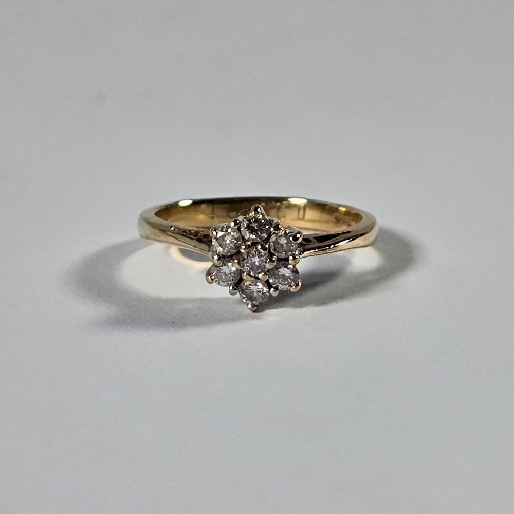 Product photo for 9ct Gold 0.33ct Diamond Flower Ring Size M
