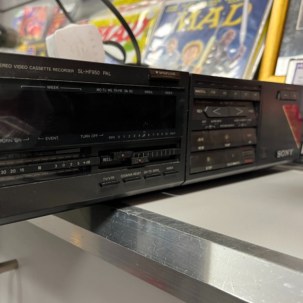 Product photo for SONY Sony SL-HF950 Betamax *requires attention*
