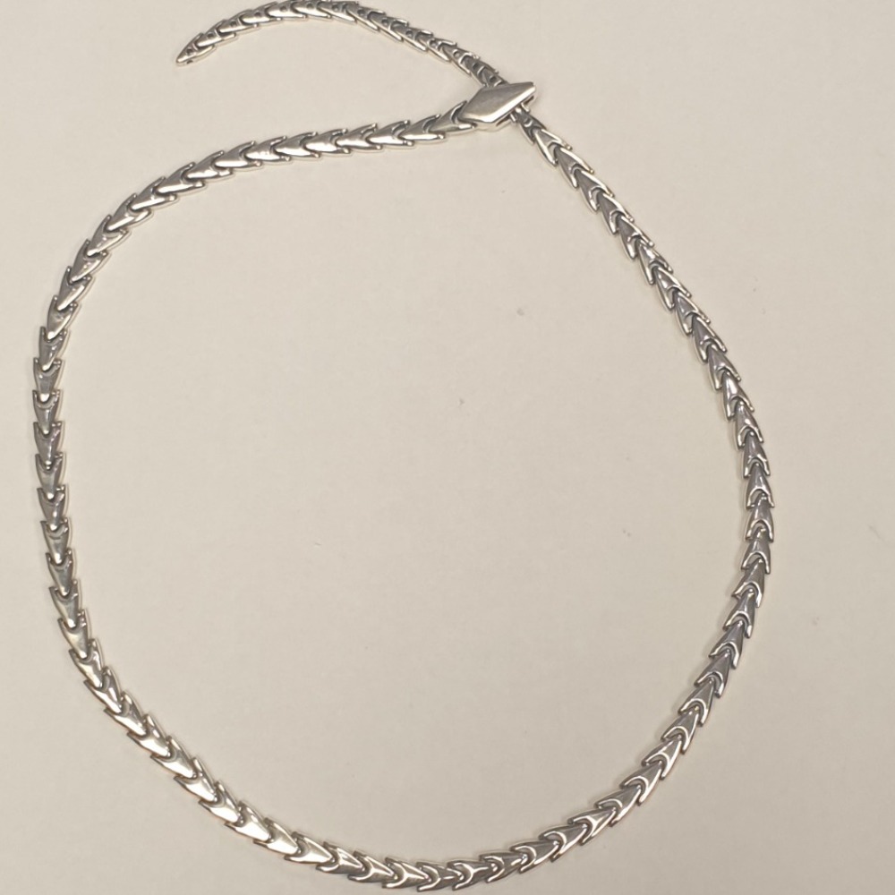 Product photo for 25.90g Brand New 925 Silver Adjustable Snake Necklace
