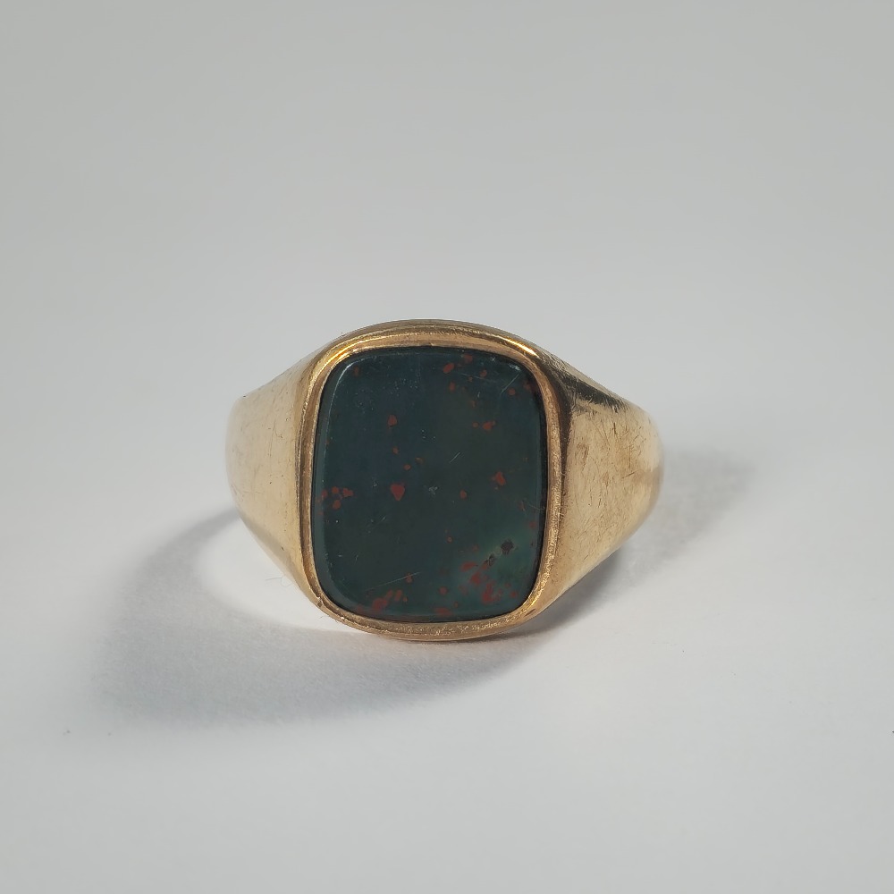 Product photo for 9ct Gold Blood-Stone Signet Ring Size O