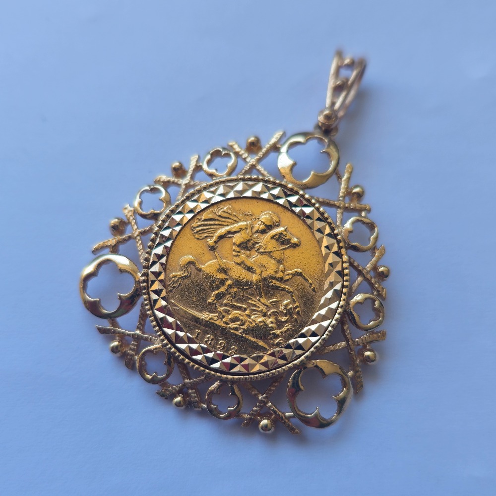 Product photo for 22ct 1893 Queen Victoria Old Head & St George and the Dragon Half Sovereign on a 9ct Gold Pendant