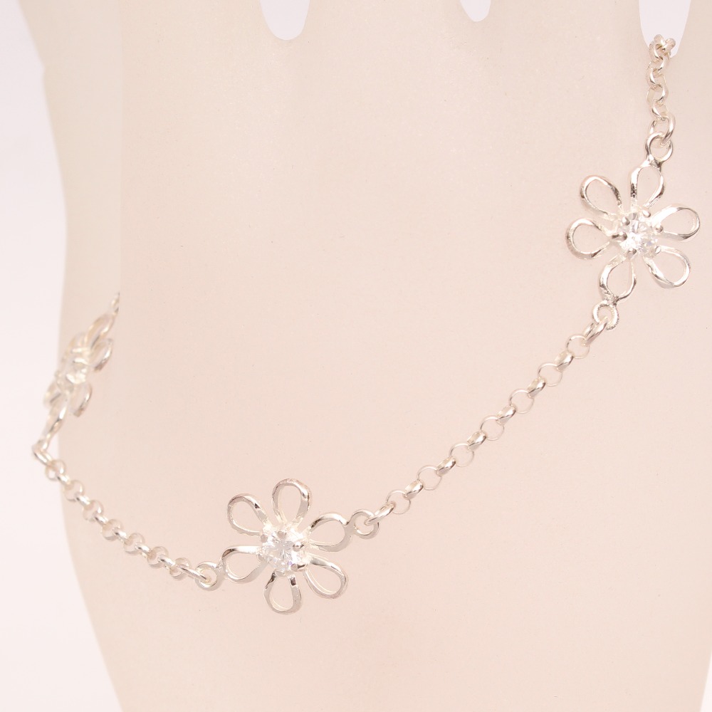 Product photo for Unbranded 925 Sterling Silver Clear Stone Set Floral Daisy Flower Bracelet - 7