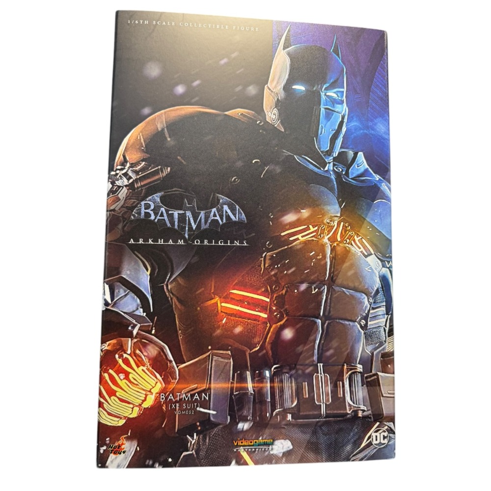 Product photo for Hot Toys Hot Toys 1:6 Batman XE Suit - Batman: Arkham Origins