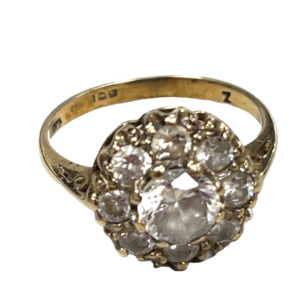 Product photo for 9CT GOLD RING SIZE M