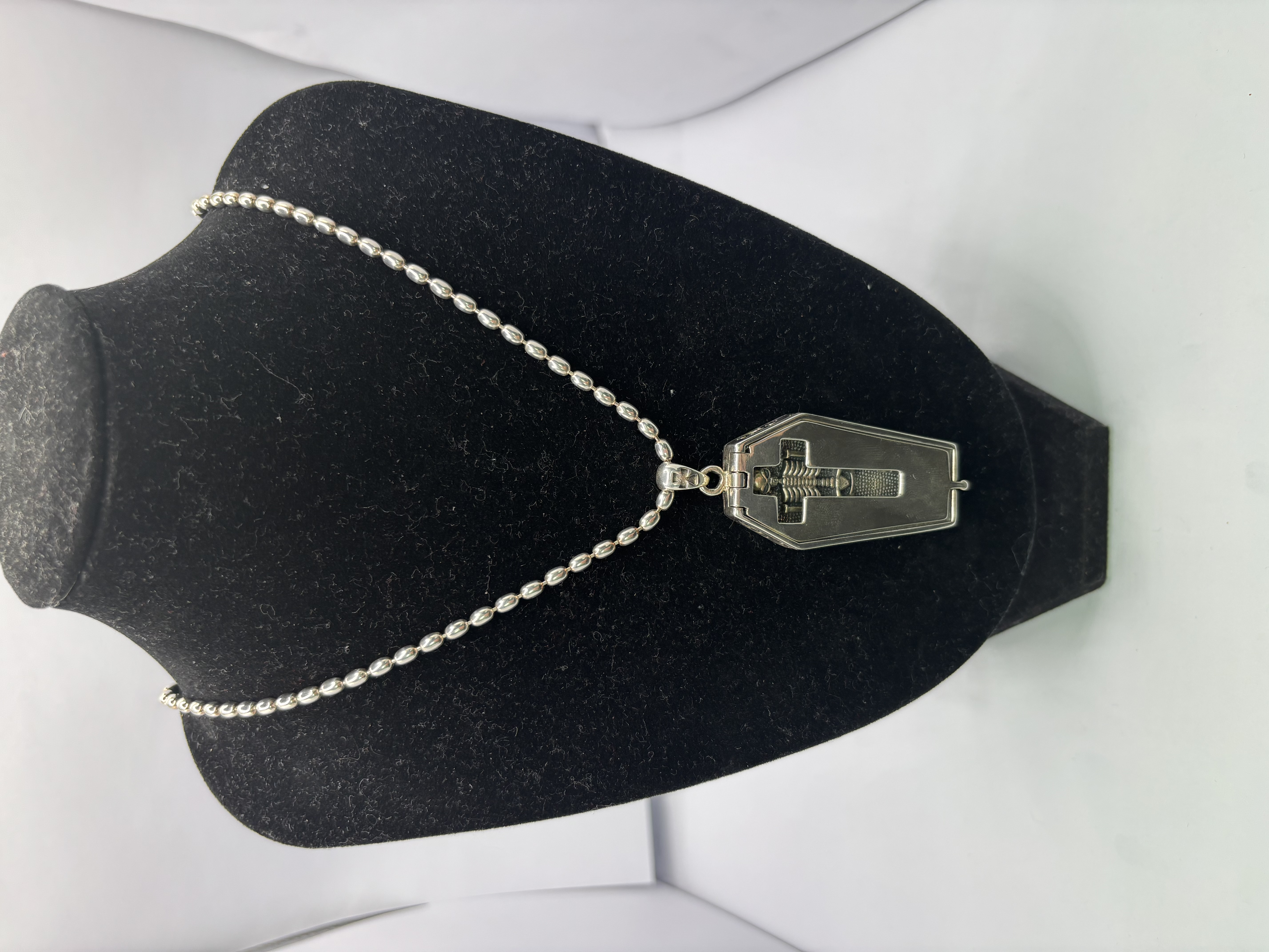 Product photo for 46.36g 925 Silver 24
