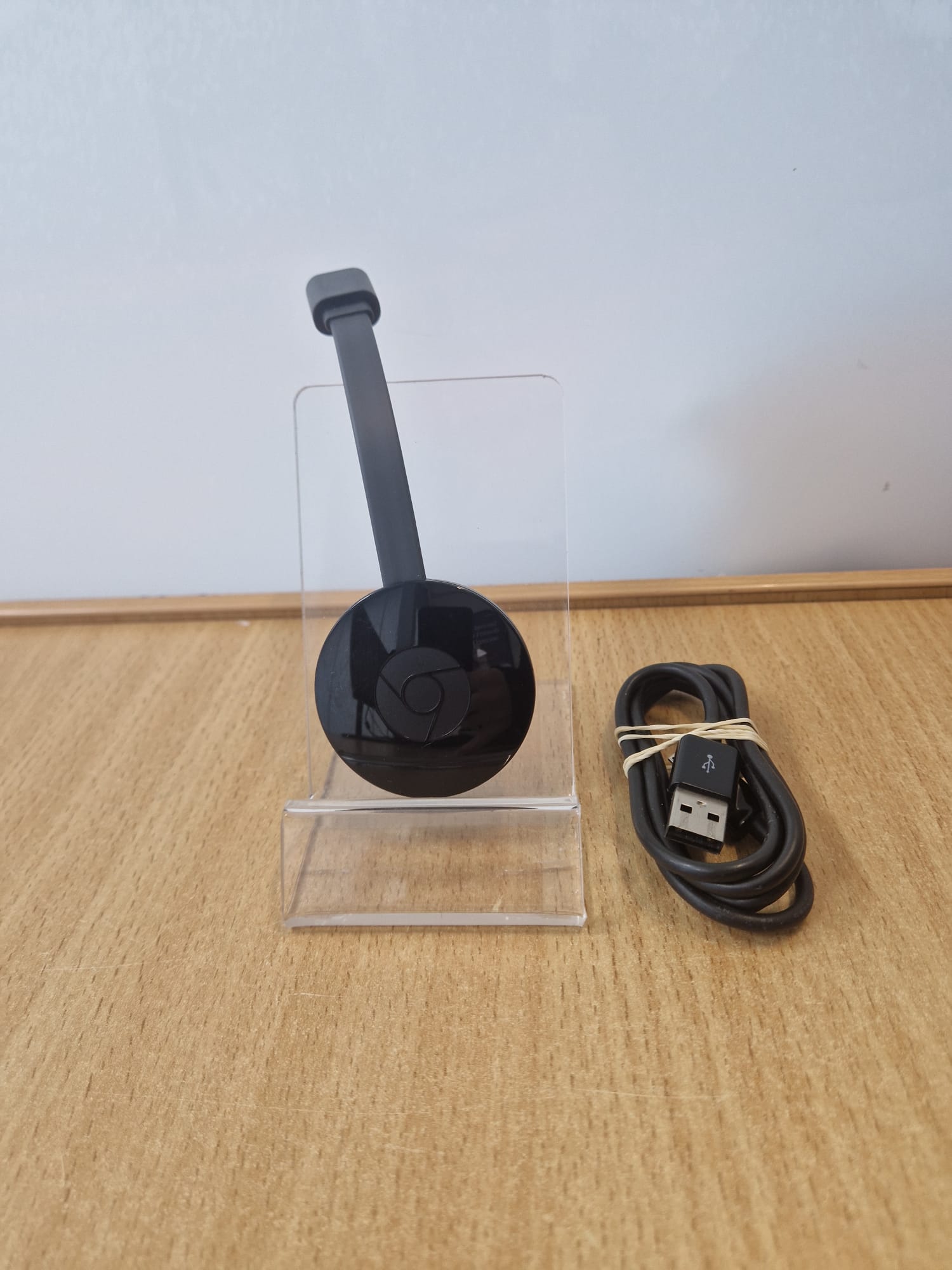 Product photo for Google Chromecast 2nd Gen - Unboxed 1 Year Warranty