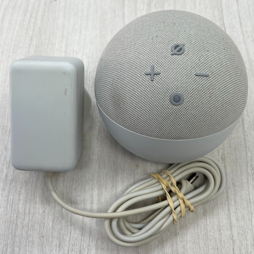 Product photo for Amazon Echo Dot 4th Gen