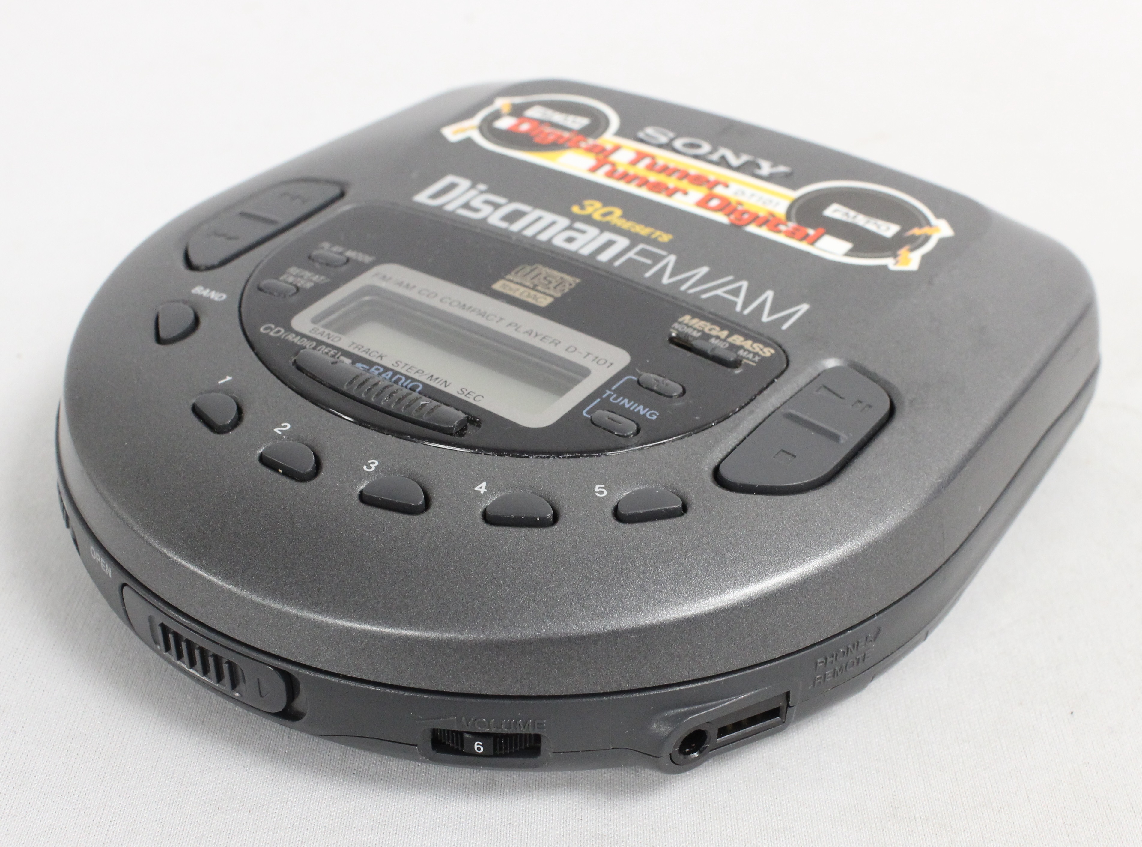 Pre-owned Sony Discman D-T101 Portable CD Player FM & AM Radio 