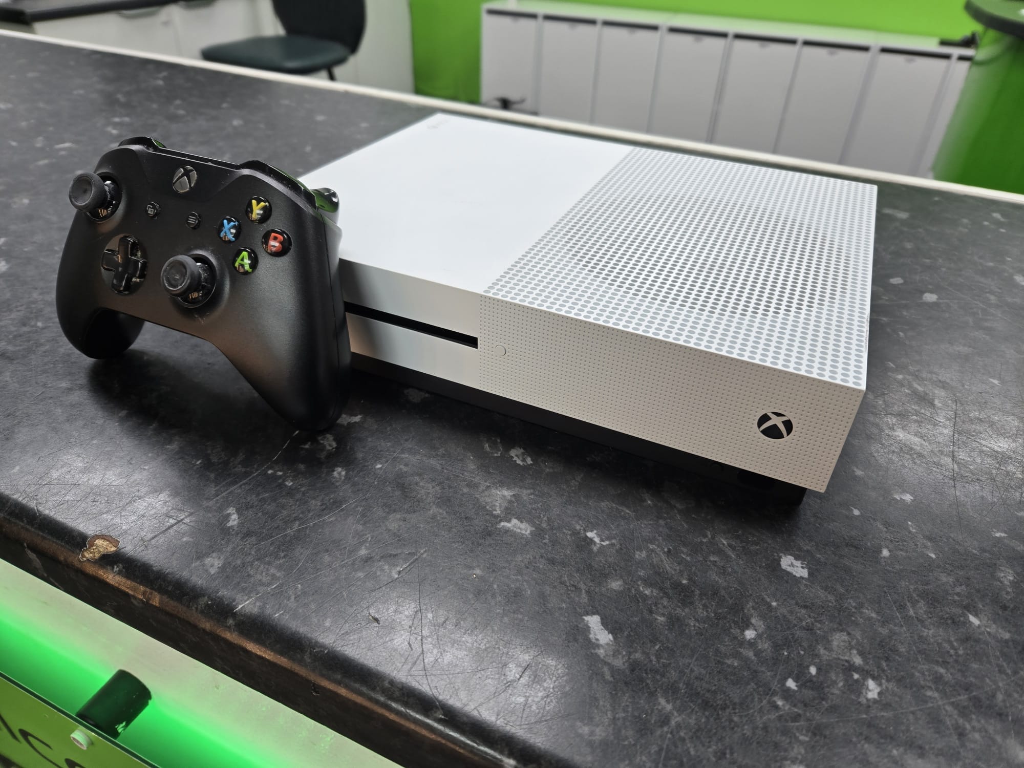 Product photo for Xbox One S 500GB Inc Controller
