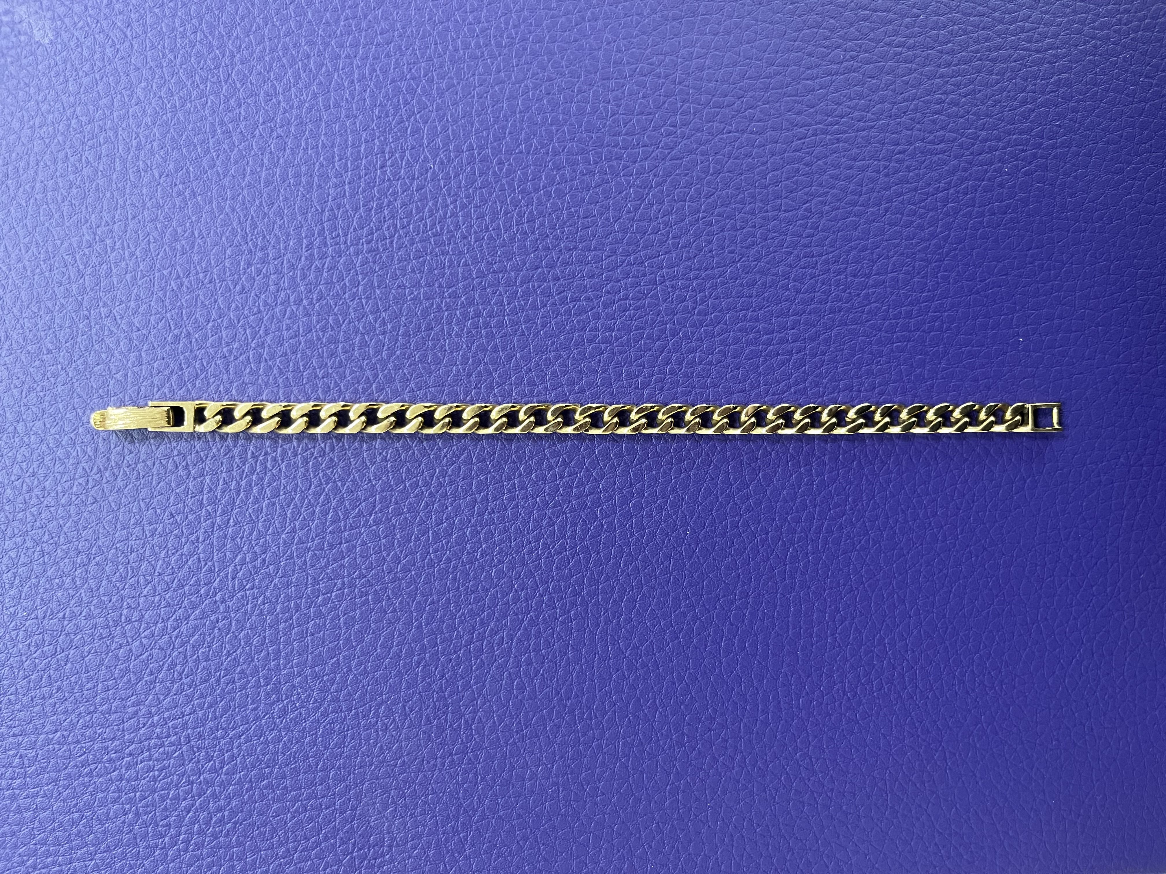 Product photo for 9K Gold Bracelet