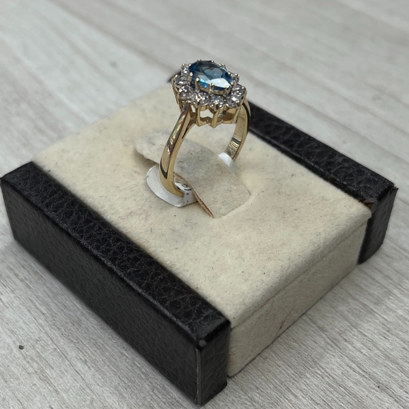 Product photo for CC 9ct Gold Ring w/Blue Stone
