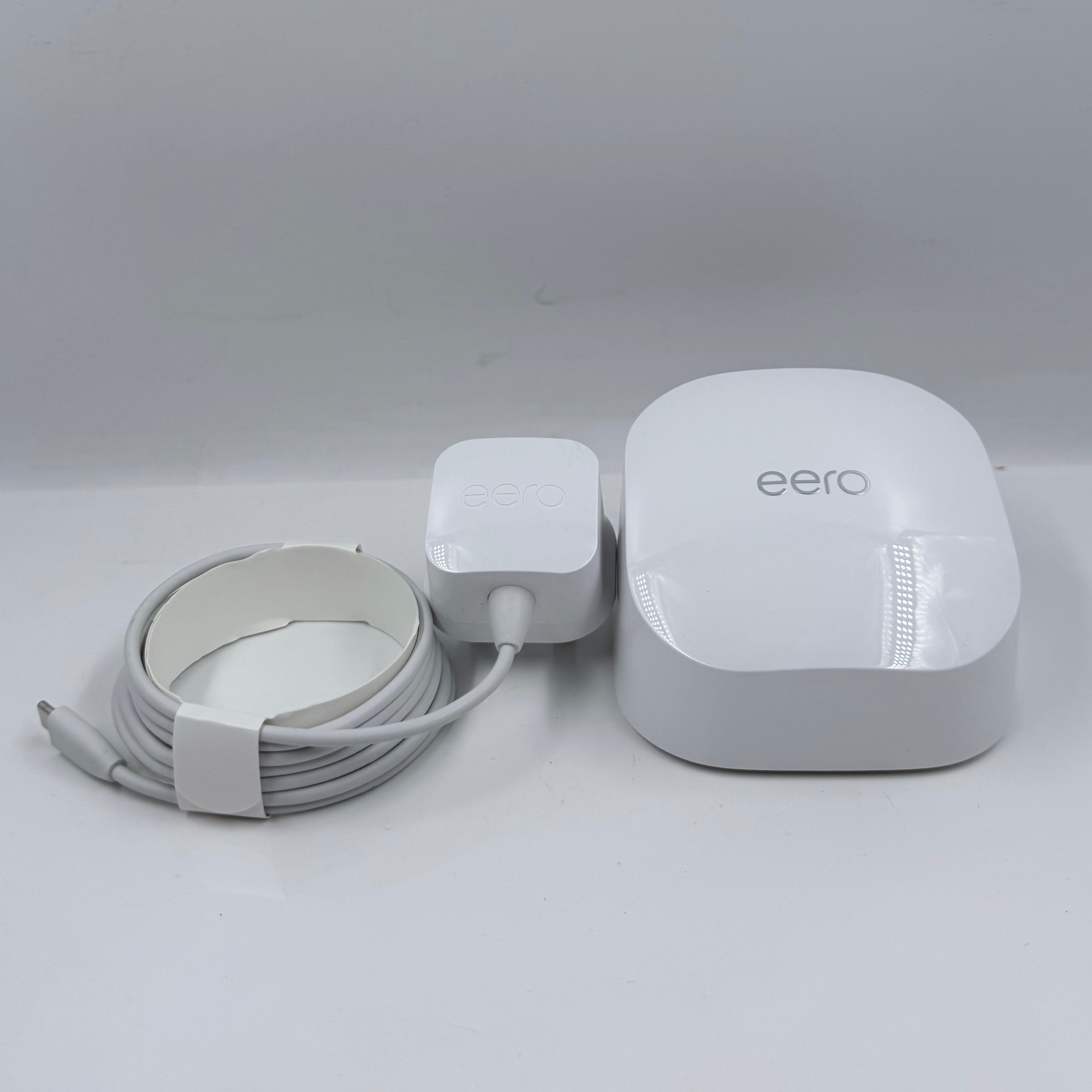 Product photo for EERO 6 N010001 WIRELESS ROUTER