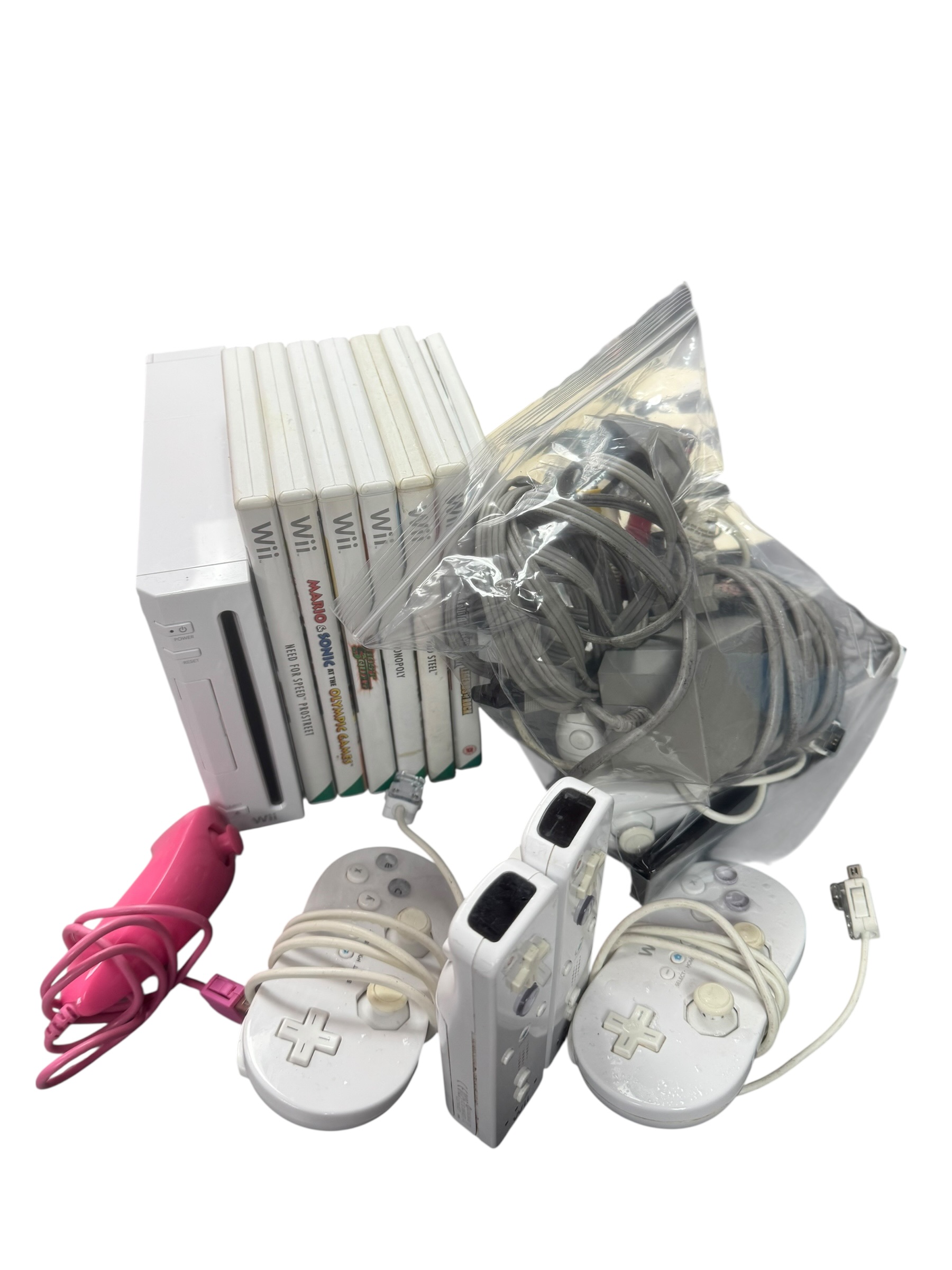 Product photo for Nintendo wii + accessories+ games (SALE)