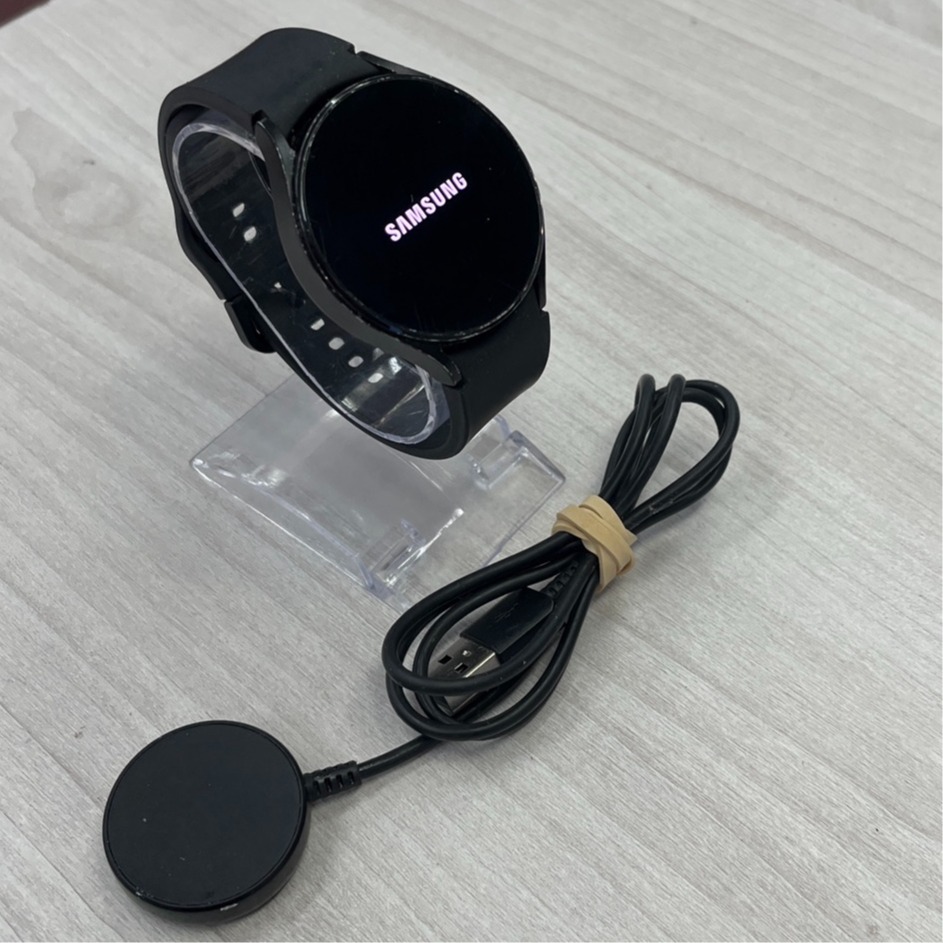 Product photo for Samsung Galaxy Watch4