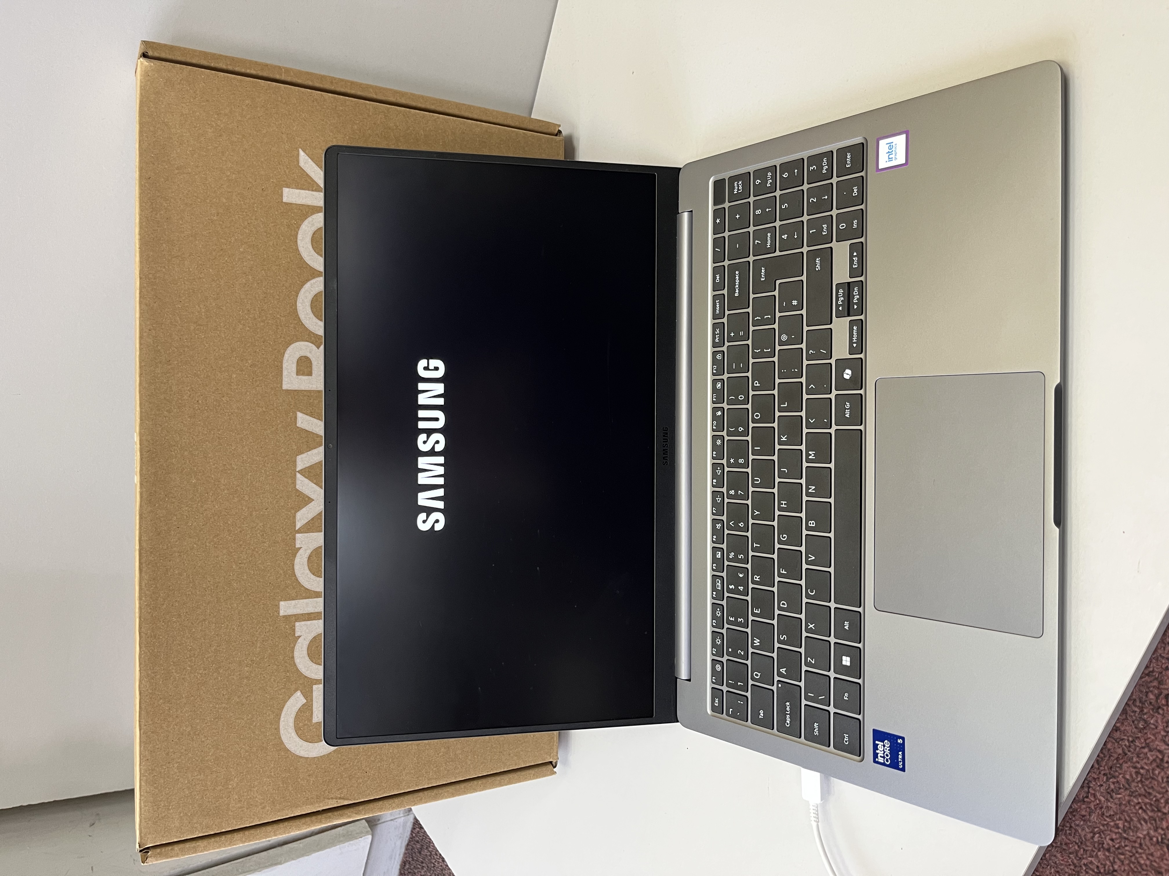 Product photo for Samsung Galaxy Book 5