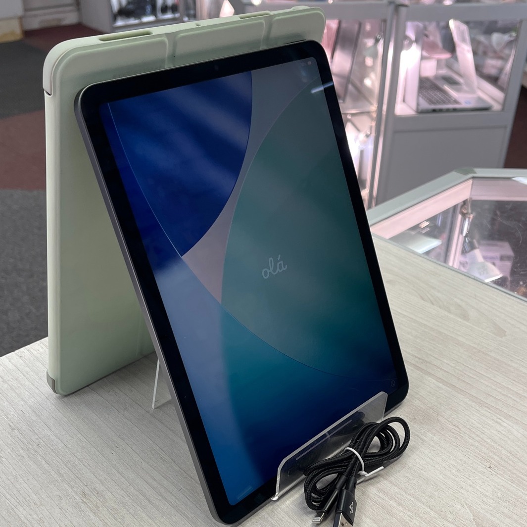 Product photo for Apple Ipad Air 5th gen