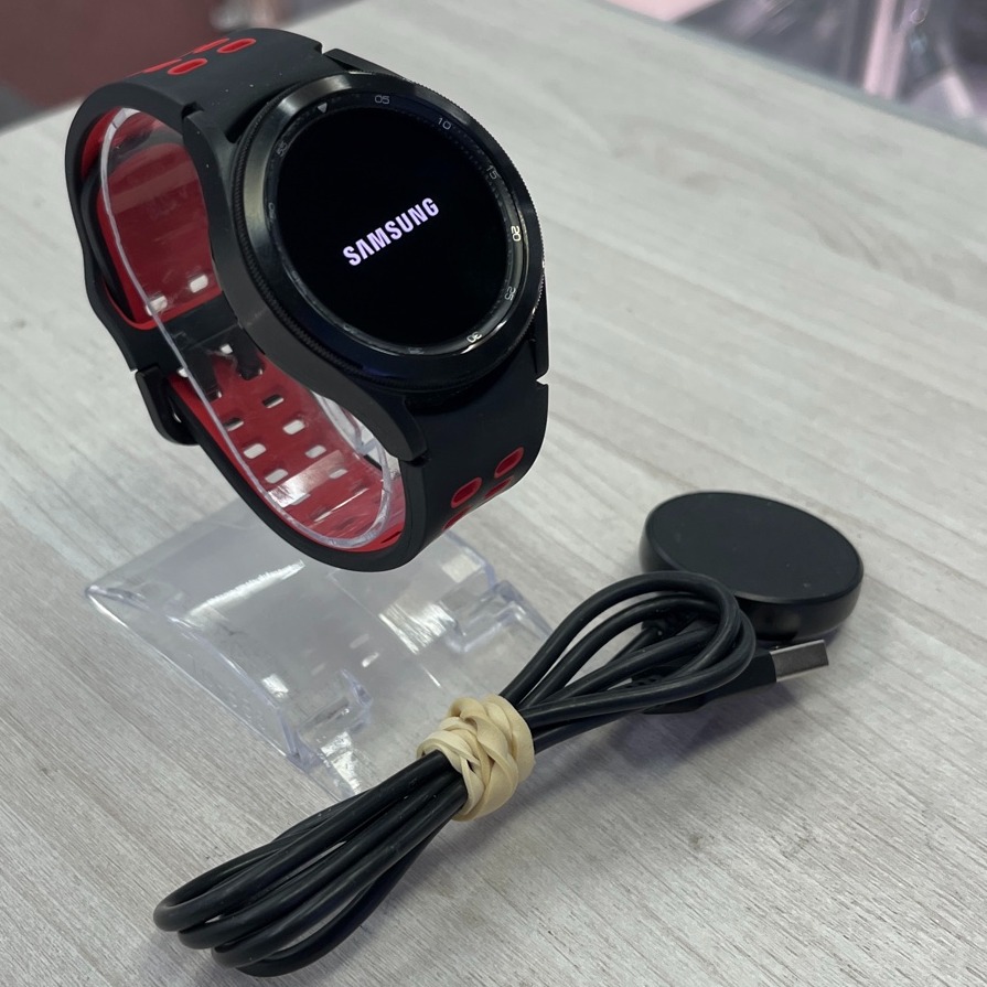 Product photo for Samsung Watch4 Classic