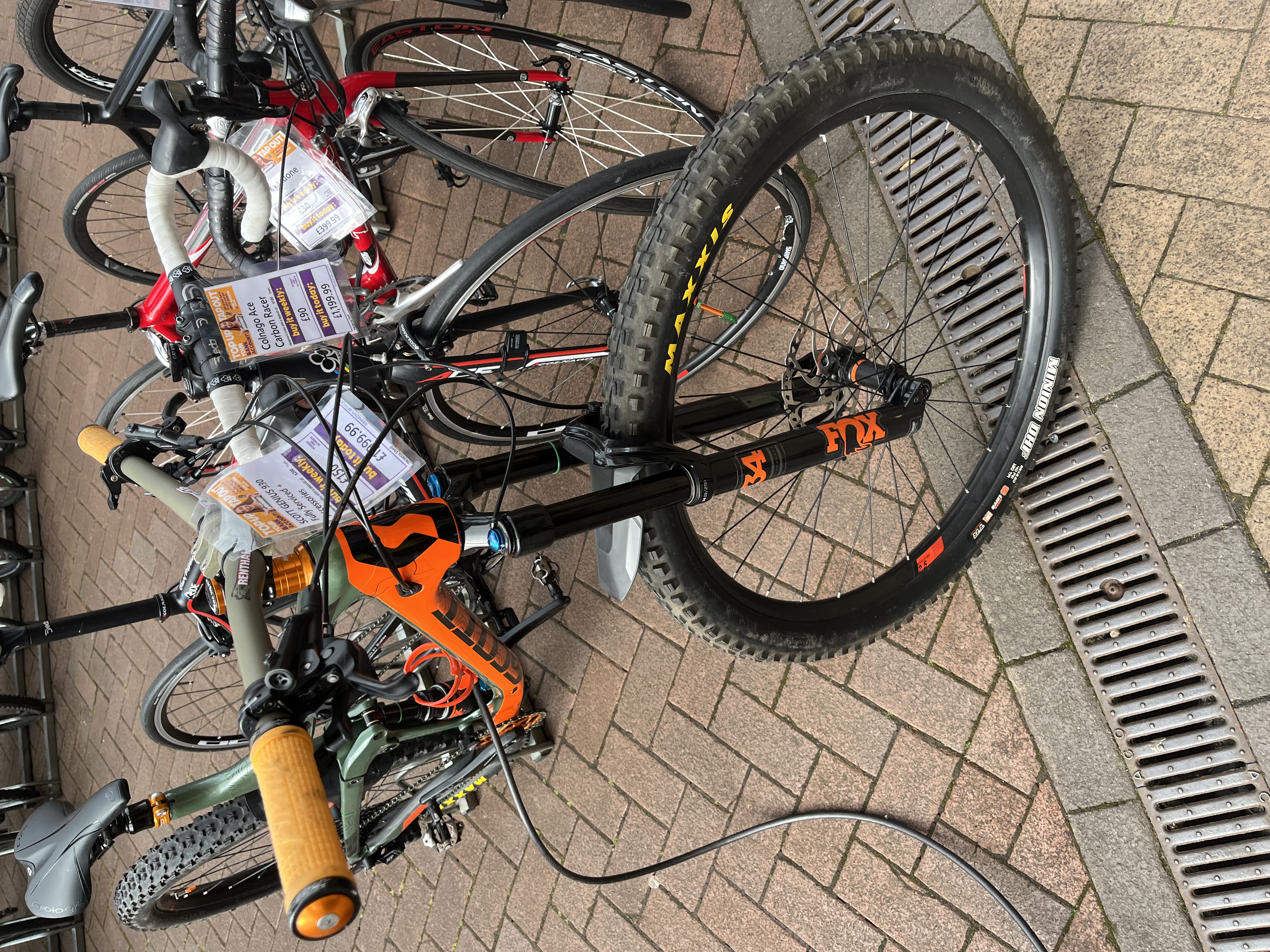 Product photo for Scott Genius 930 Full Suspension 29er Mountain Bike Black