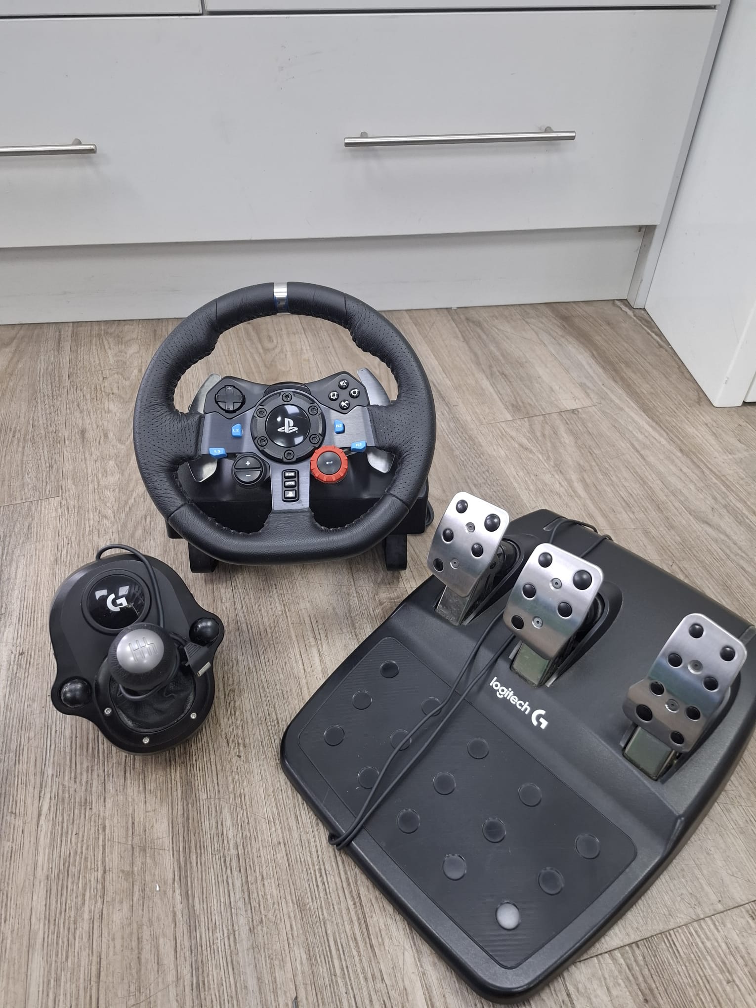 Product photo for Logitech G29 Driving Force Racing Wheel, Pedal & Shifter PS PC TESTED