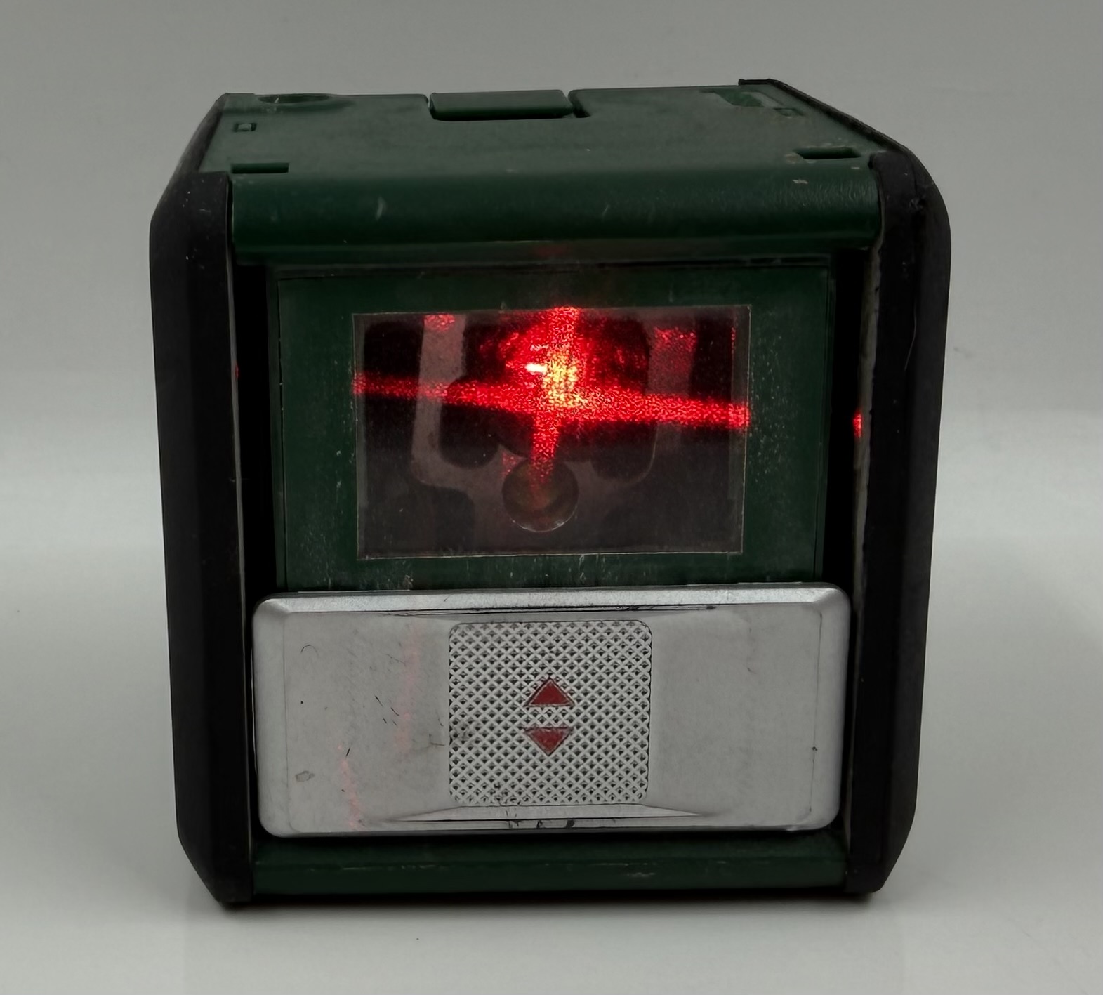 Product photo for BOSCH QUIGO CROSS LINE LASER LEVEL