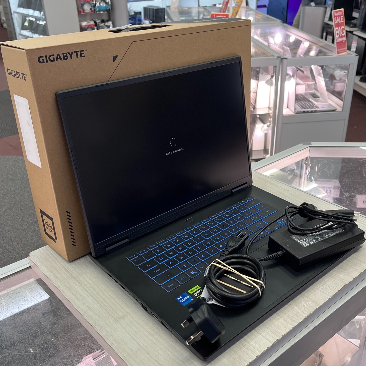 Product photo for Gigabyte A16 Gaming Laptop