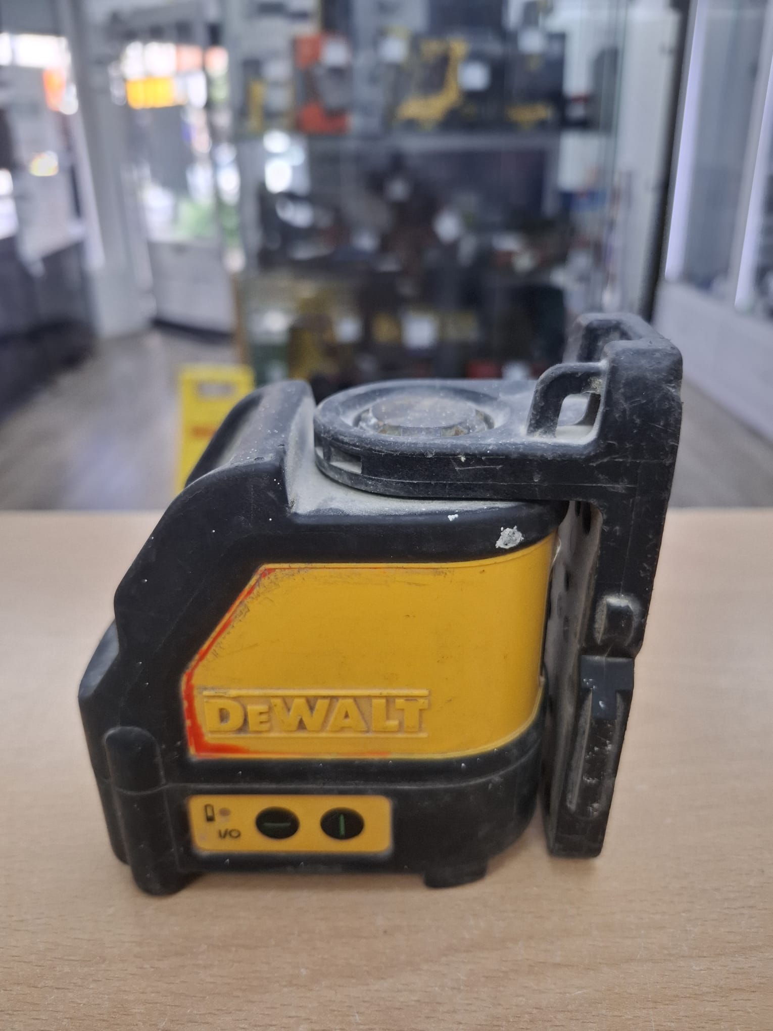 Product photo for Dewalt DW088CG - Self Leveling Cross Line Laser