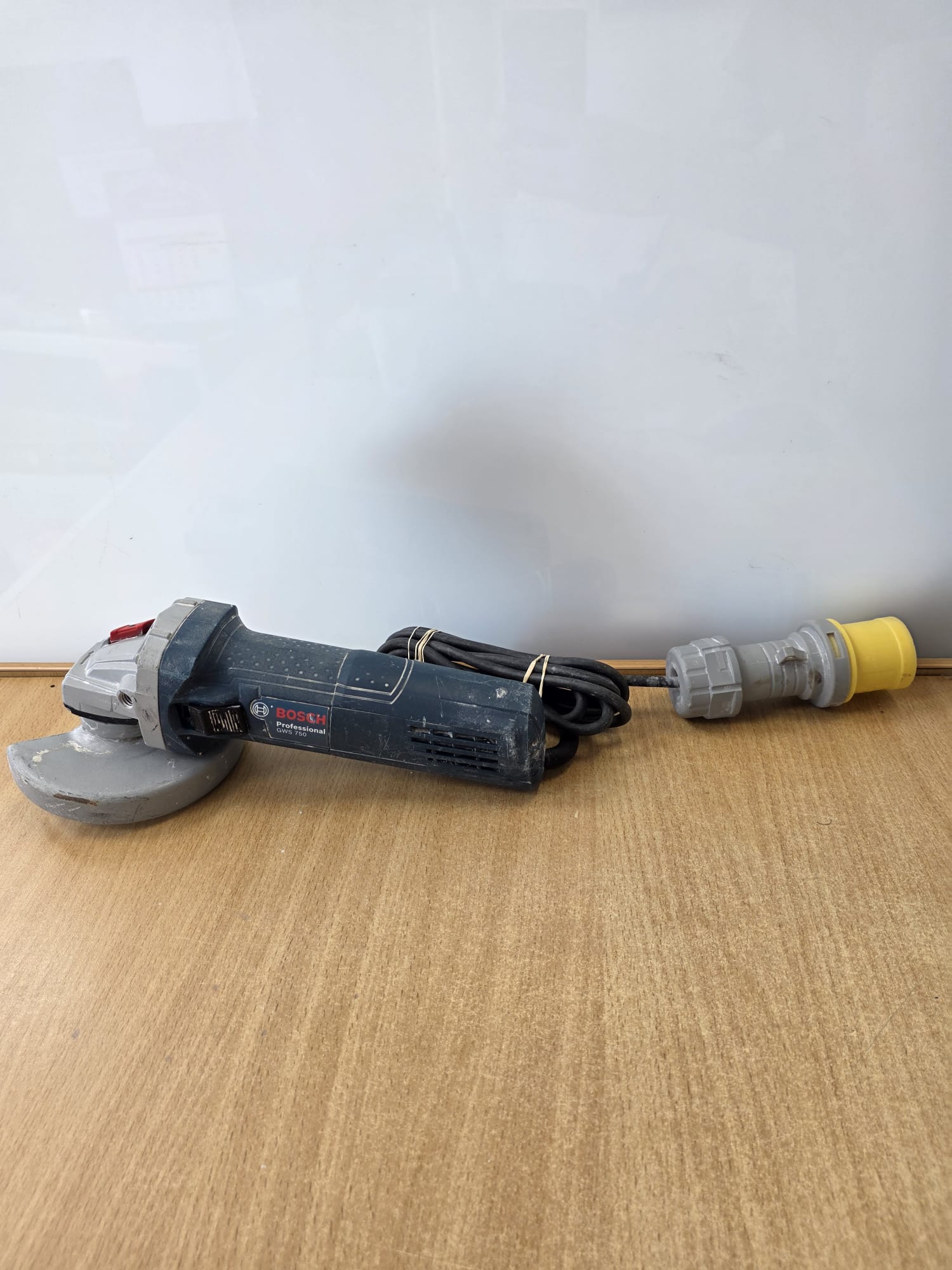 Product photo for Bosch Professional GWS 750 110V Angle Grinder Unboxed