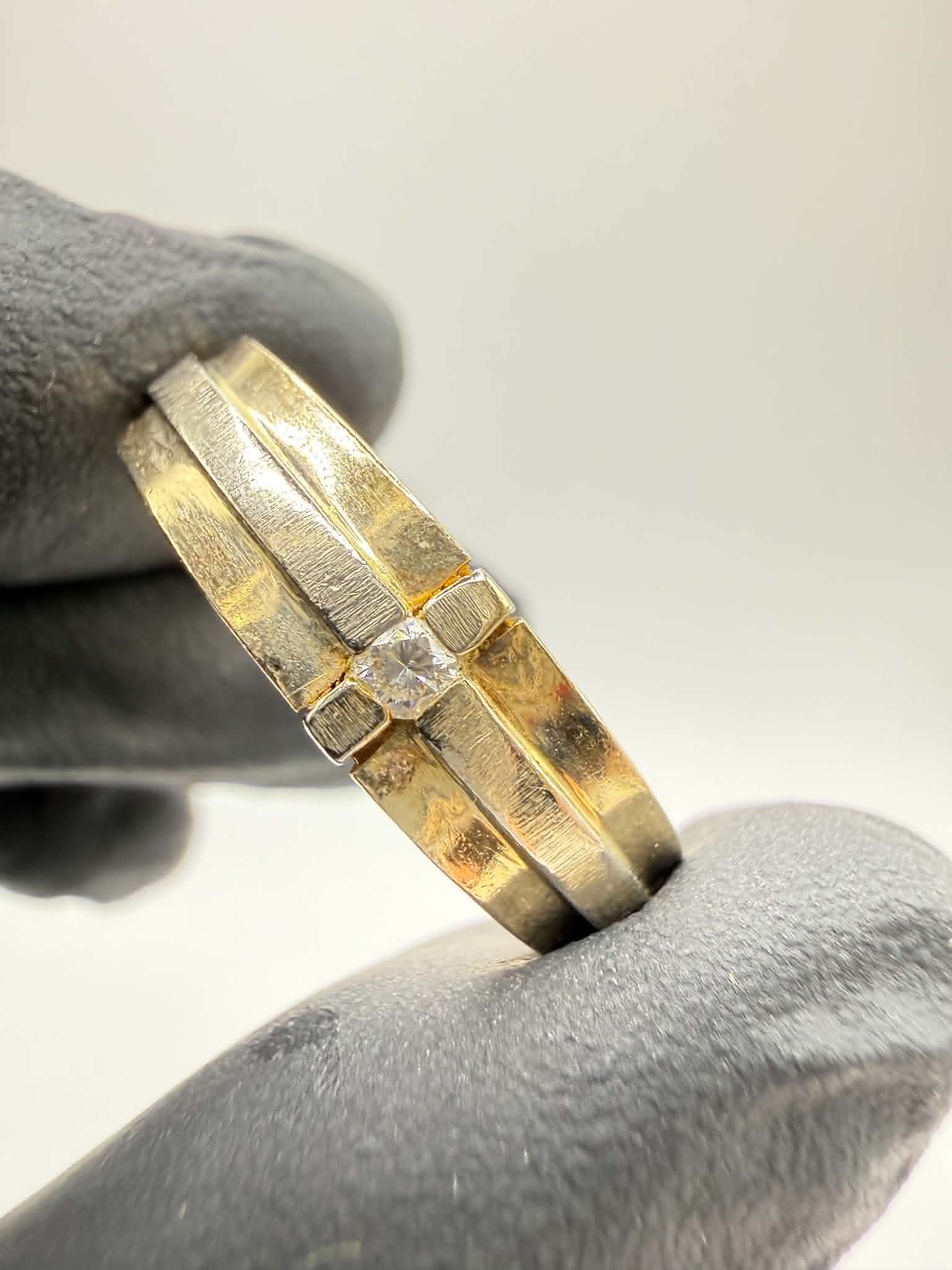 Product photo for 14ct Single Diamond Band Ring