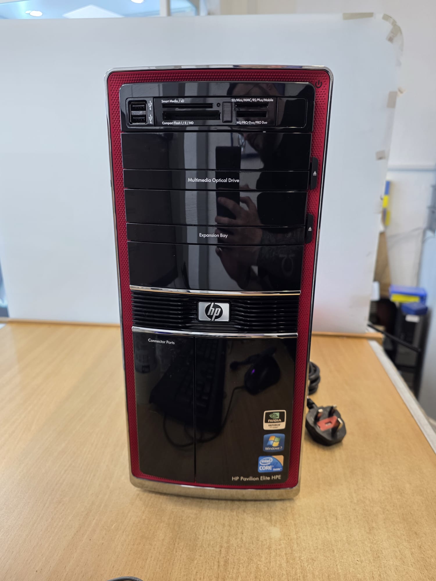 Product photo for HP Elite HPE 490UK Desktop PC i7 8GB RAM 1TB HDD Windows 10 Pro