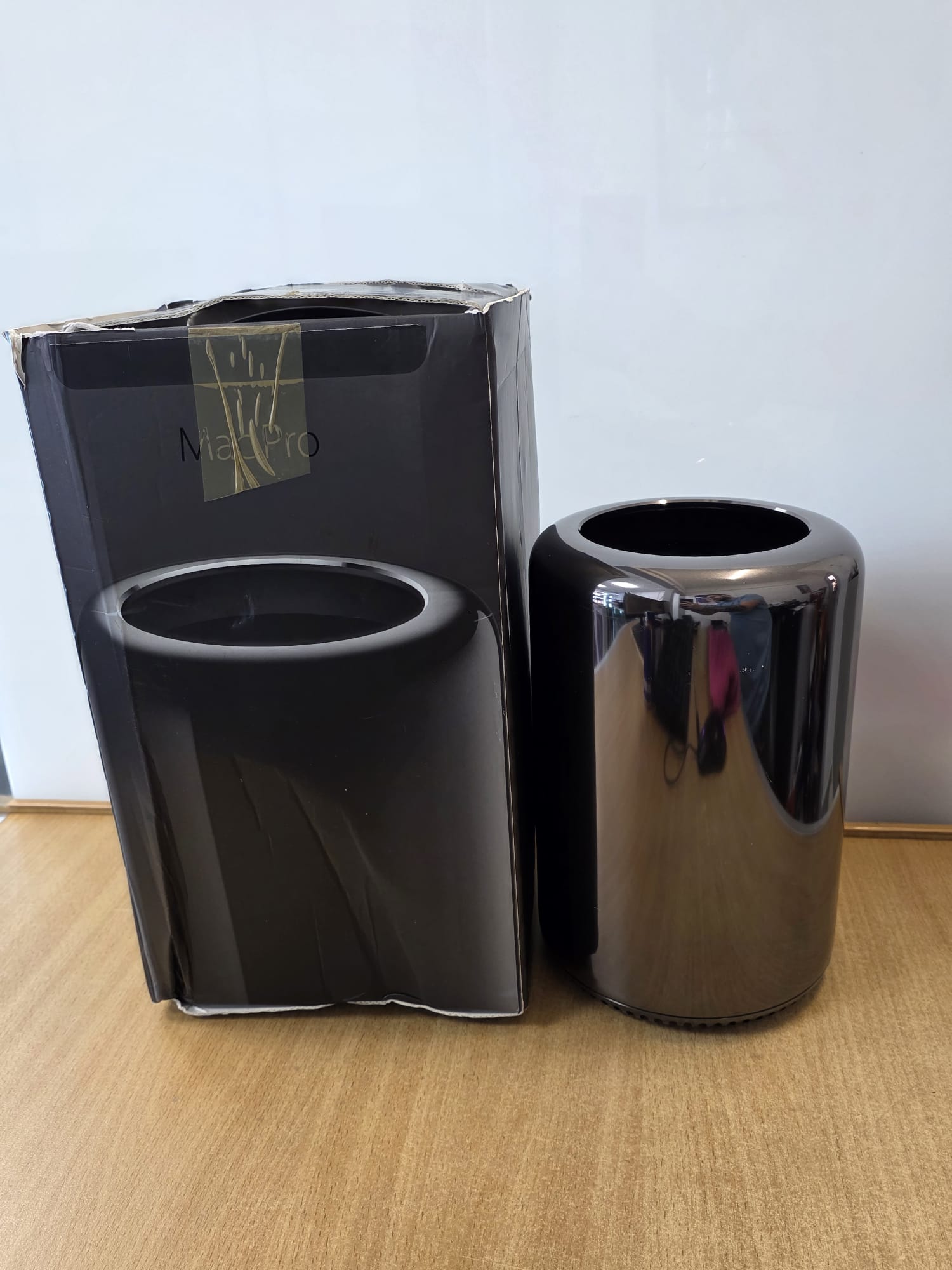 Product photo for Apple Mac Pro Late 2013 Xeon 96GB RAM 500GB Flash Dual D300 Boxed