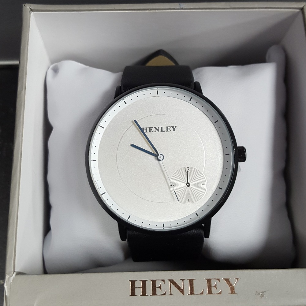 Product photo for Henley Gents watch